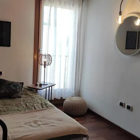 Appartement Panoramica View With Terrace, 2 Br Colico